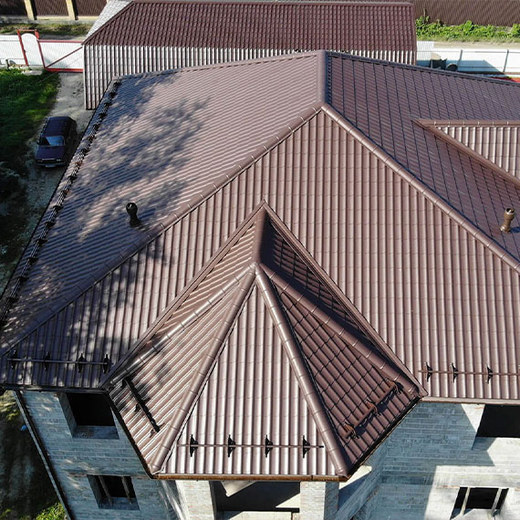 Монтаж сложной крыши и кровли в Истре и Московской области